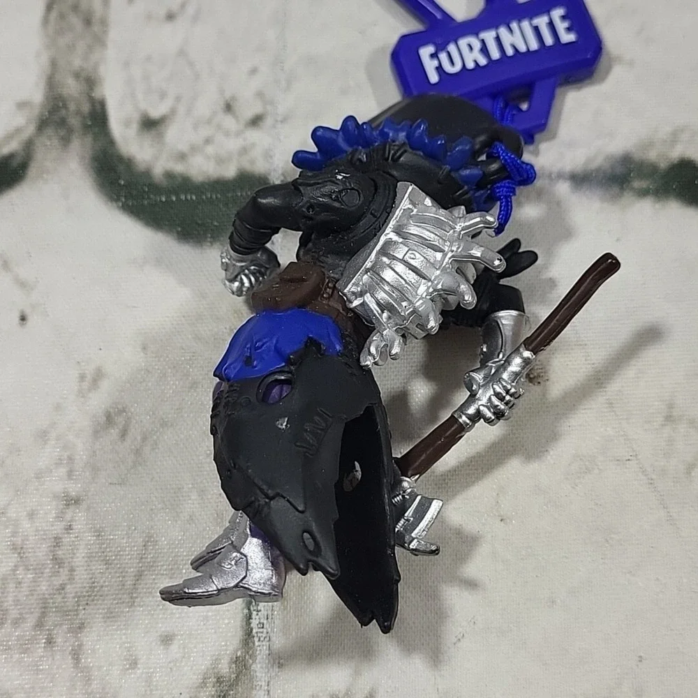 Fortnite Figures Backpack Clips Lot Of 2 Ragnarok Ravin By Epic‎ Games